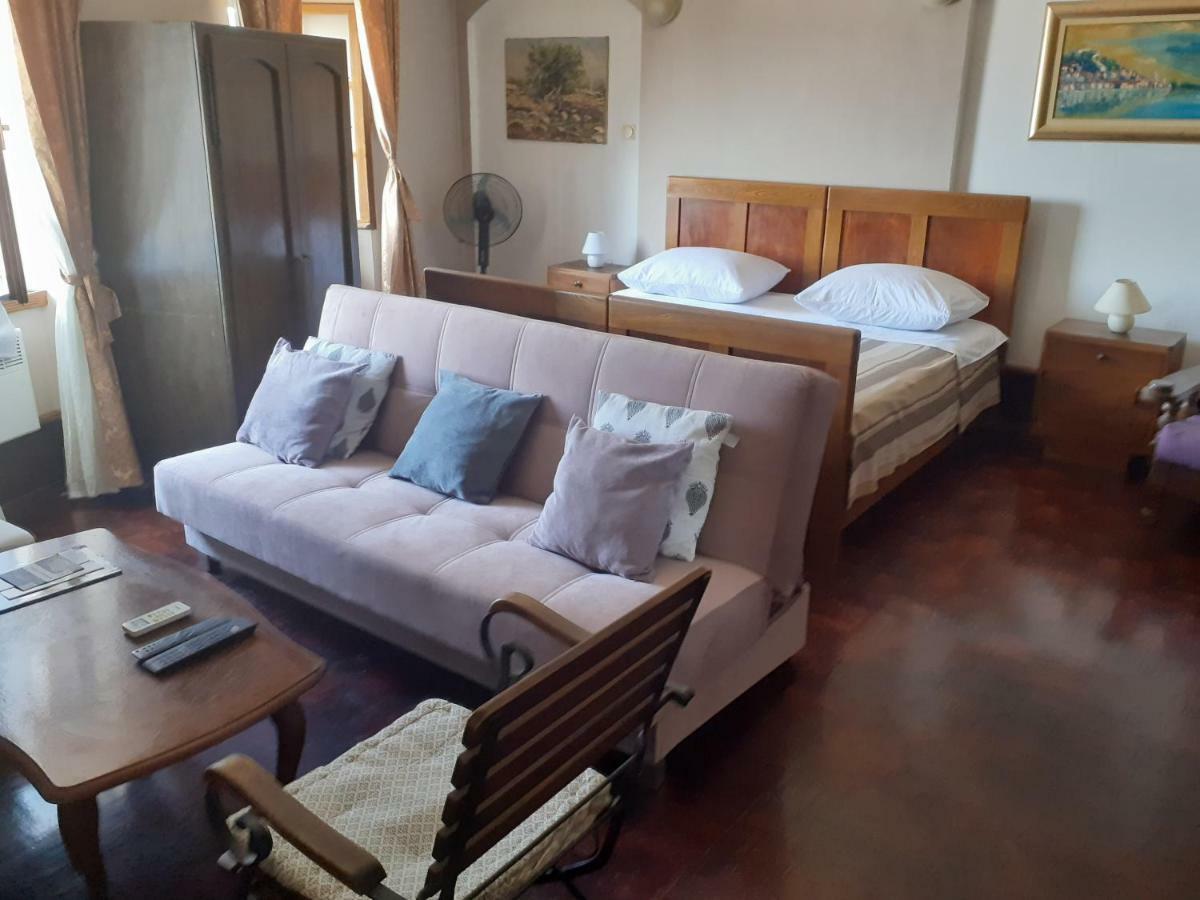 Apartments Sekoko شيبينيك المظهر الخارجي الصورة